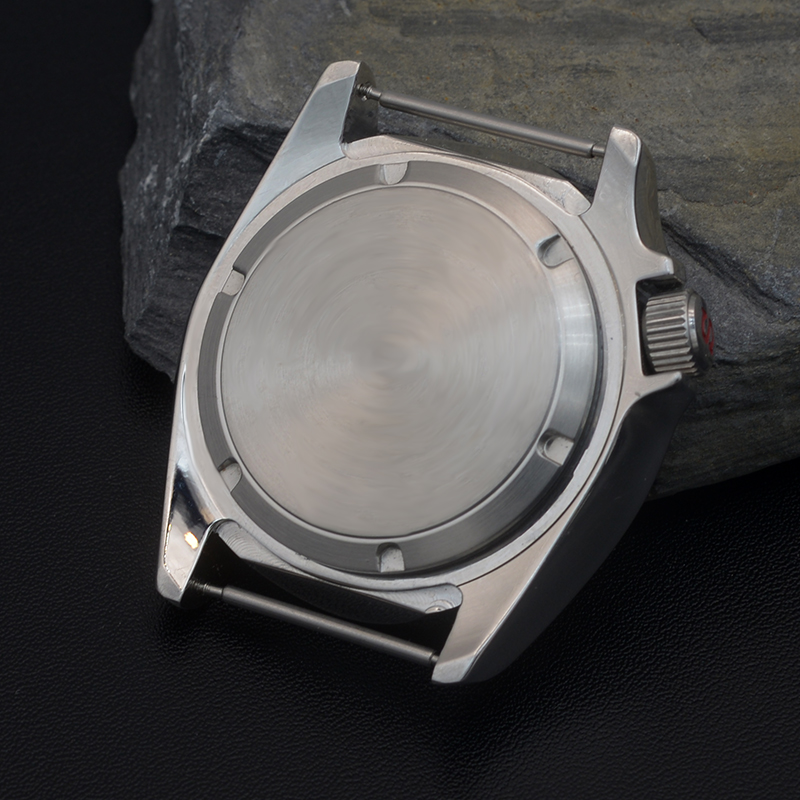 Mühürlü Su Geçirmez Katı Pasla - Exhibition Caseback incelemesi ve fiyatı