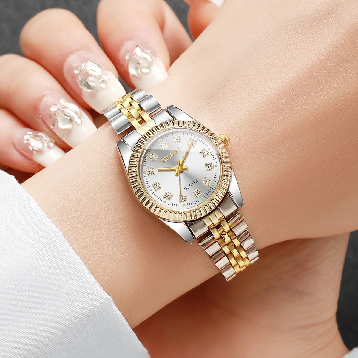 Moda Taklidi Kadın Kuvars İzle - Luxury Watch Organizer incelemesi ve fiyatı